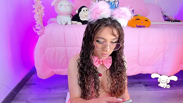 Snapshot of hannacutegod chatting on January 19, 2026, 5:44 am hannacutegod online show from January 19, 2026, 5:44 am