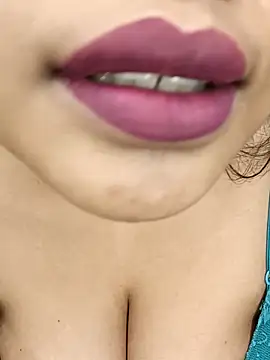 Snapshot of sex-withcouple chatting on February 18, 2026, 3:02 am sex-withcouple online show from February 18, 2026, 3:02 am