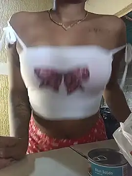 Fernanda30 online show from May 31, 2026, 2:13 pm