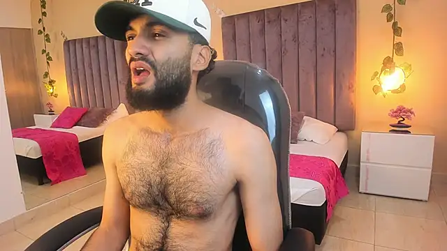 Snapshot of Ryan_Jackson_ chatting on November 14, 2025, 4:22 am Ryan Jackson online show from November 14, 2025, 4:22 am