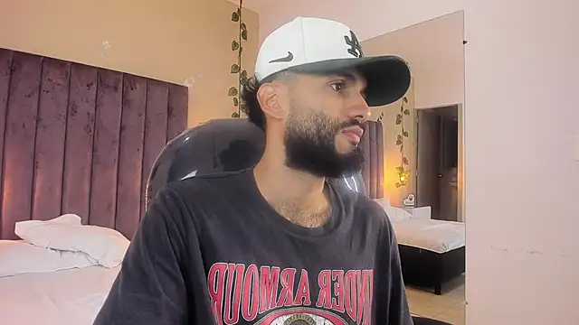 Snapshot of Ryan_Jackson_ chatting on November 21, 2025, 4:44 am Ryan Jackson online show from November 21, 2025, 4:44 am