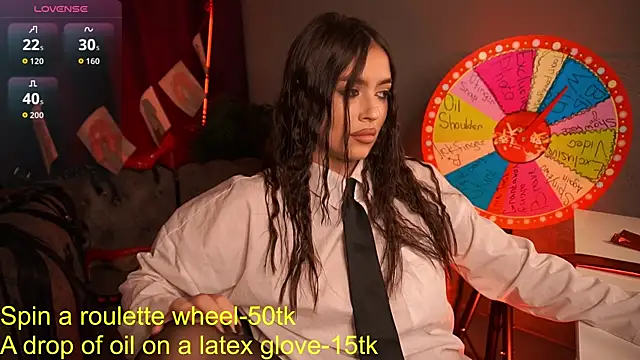 EmiliyaRoude online show from September 28, 2025, 12:10 pm