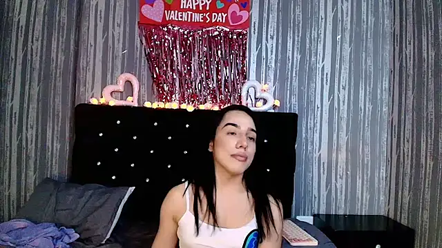 Alicee Moonn online show from February 13, 2026, 8:10 am