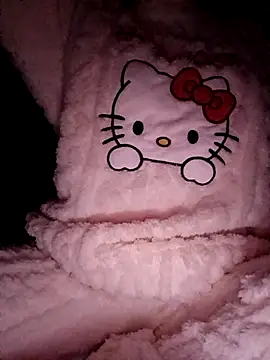 Snapshot of Hottiesophie chatting on April 1, 2026, 8:39 pm Hottiesophie online show from April 1, 2026, 8:39 pm