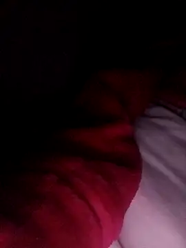 Snapshot of Hottiesophie chatting on April 15, 2026, 2:07 am Hottiesophie online show from April 15, 2026, 2:07 am