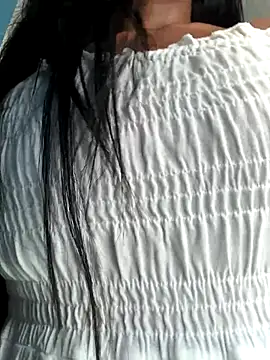 Bustykeyla online show from December 13, 2025, 7:53 pm