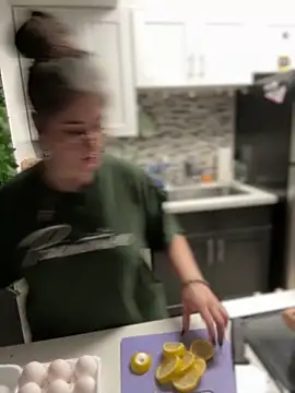 Snapshot of Alix_Valentine chatting on March 1, 2026, 3:19 am Alix Valentine online show from March 1, 2026, 3:19 am