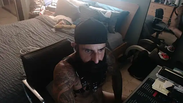 Snapshot of G_Stallion_MIA chatting on September 15, 2025, 4:45 am G Stallion MIA online show from September 15, 2025, 4:45 am