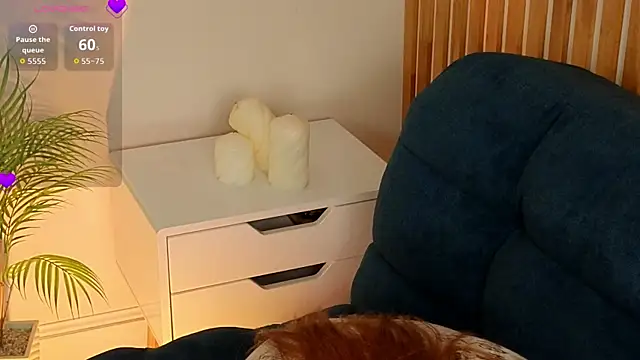 Snapshot of AsiaVegas chatting on October 3, 2025, 3:31 pm AsiaVegas online show from October 3, 2025, 3:31 pm