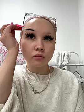 Snapshot of AsiaVegas chatting on October 20, 2025, 4:07 pm AsiaVegas online show from October 20, 2025, 4:07 pm