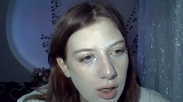 Lily Ember online show from November 5, 2025, 6:30 pm