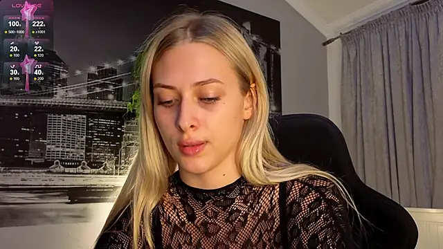 Snapshot of ChristyMarshall chatting on September 26, 2025, 5:39 pm ChristyMarshall online show from September 26, 2025, 5:39 pm