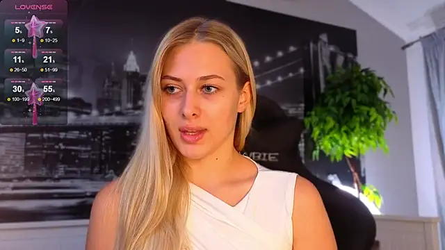 Snapshot of ChristyMarshall chatting on October 1, 2025, 4:46 pm ChristyMarshall online show from October 1, 2025, 4:46 pm