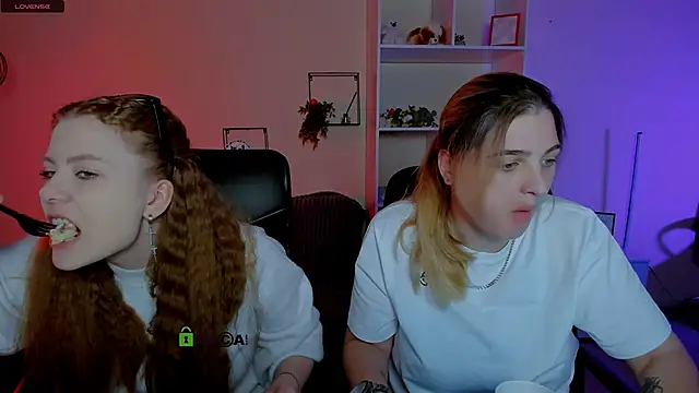 inga gree online show from October 15, 2025, 6:52 pm