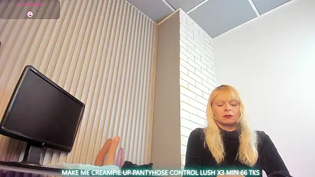 Snapshot of samanthajonexxx chatting on February 21, 2026, 4:41 pm samanthajonexxx online show from February 21, 2026, 4:41 pm