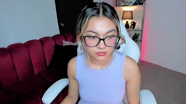 Tatiana mendoza online show from September 24, 2025, 2:31 pm