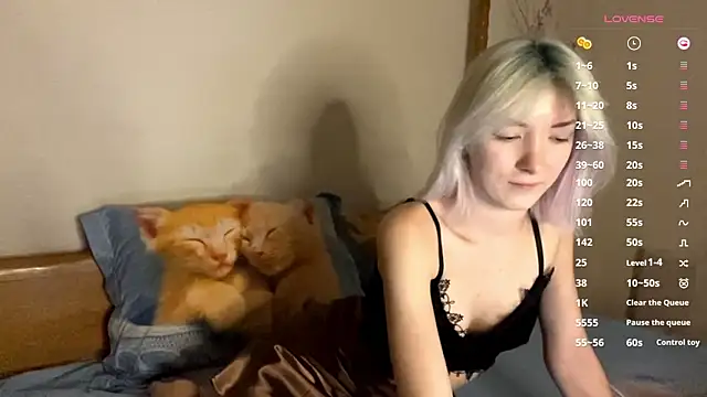 Snapshot of JanneAtop chatting on February 23, 2026, 6:38 pm JanneAtop online show from February 23, 2026, 6:38 pm