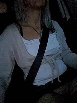 Snapshot of KOte7 chatting on November 14, 2025, 3:44 pm KOte7 online show from November 14, 2025, 3:44 pm