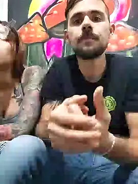 Snapshot of parejajuguetona420 chatting on November 23, 2025, 3:17 am parejajuguetona420 online show from November 23, 2025, 3:17 am