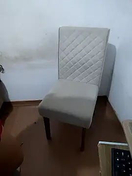 Snapshot of jadeamourim__ chatting on January 14, 2026, 1:44 am jadeamourim online show from January 14, 2026, 1:44 am