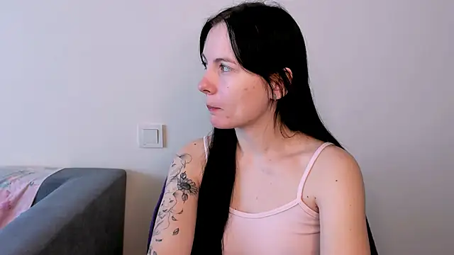 Snapshot of Elle_Pearl_ chatting on February 23, 2026, 7:06 am Elle Pearl online show from February 23, 2026, 7:06 am