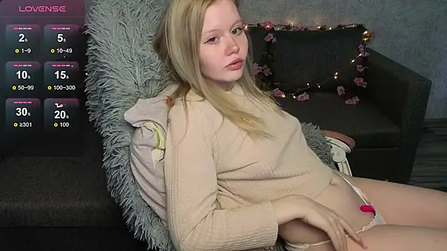 Snapshot of Wendy_228 chatting on May 22, 2026, 1:13 am Wendy 228 online show from May 22, 2026, 1:13 am