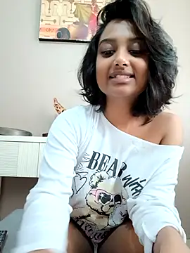 littlemissdevil69 online show from October 28, 2025, 6:17 am