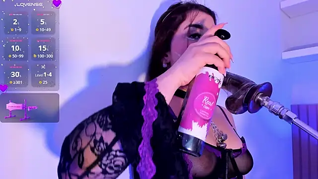 Snapshot of Amara_melodi chatting on December 20, 2025, 7:26 am Amara melodi online show from December 20, 2025, 7:26 am