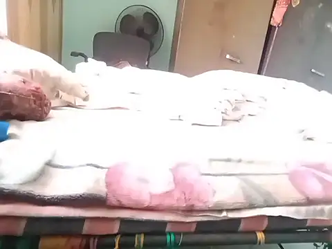 Snapshot of Sassy_Indianbhabi chatting on December 14, 2025, 5:13 am Sassy Indianbhabi online show from December 14, 2025, 5:13 am