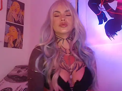 Sofia May online show from October 20, 2025, 4:02 am