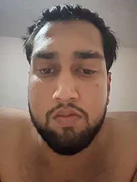 Snapshot of aka_big chatting on November 23, 2025, 4:40 pm aka big online show from November 23, 2025, 4:40 pm