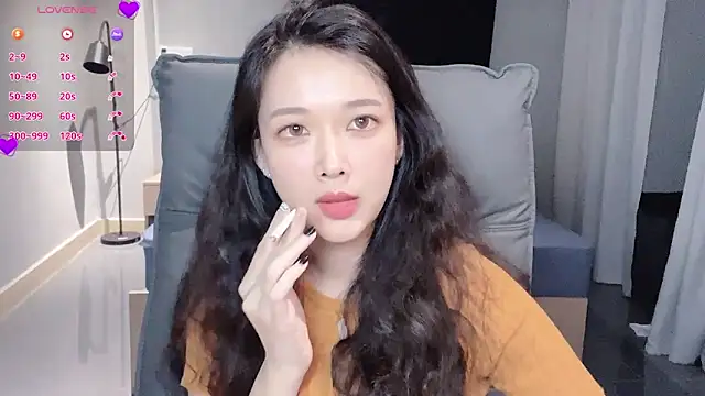 Snapshot of NiNi-baby520 chatting on September 9, 2025, 3:55 pm NiNi-baby520 online show from September 9, 2025, 3:55 pm