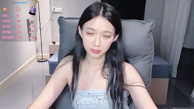 NiNi-baby520 online show from November 8, 2025, 3:34 pm