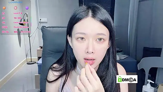 Snapshot of NiNi-baby520 chatting on January 13, 2026, 7:57 am NiNi-baby520 online show from January 13, 2026, 7:57 am