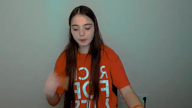 Sun Shine   online show from September 12, 2025, 9:26 pm