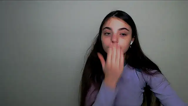 Sun Shine   online show from October 23, 2025, 2:33 am