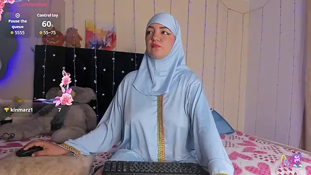 Snapshot of Dana-Alabi chatting on February 11, 2026, 12:32 pm Dana-Alabi online show from February 11, 2026, 12:32 pm