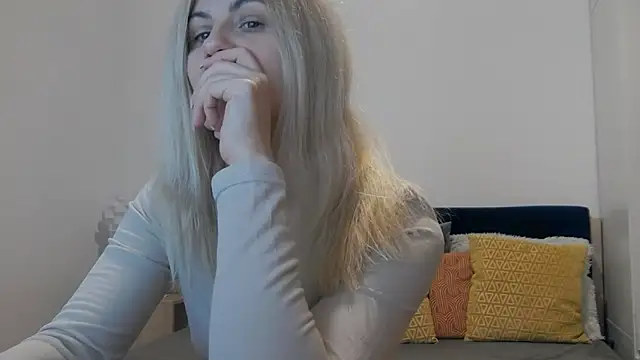 Snapshot of Lika_Soul chatting on November 16, 2025, 4:56 pm Lika Soul online show from November 16, 2025, 4:56 pm