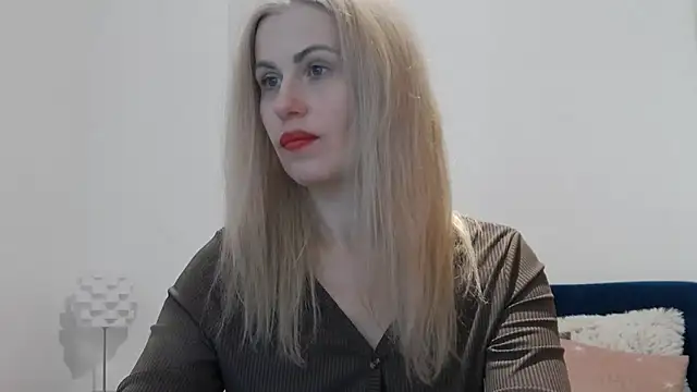 Snapshot of Lika_Soul chatting on February 9, 2026, 5:17 pm Lika Soul online show from February 9, 2026, 5:17 pm