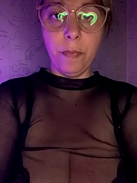 LupeLok online show from December 16, 2025, 11:32 pm