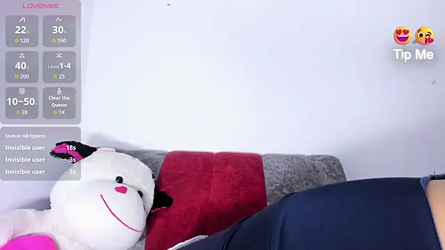 Snapshot of Ashly_moss_ chatting on April 9, 2026, 6:19 am Ashly moss online show from April 9, 2026, 6:19 am