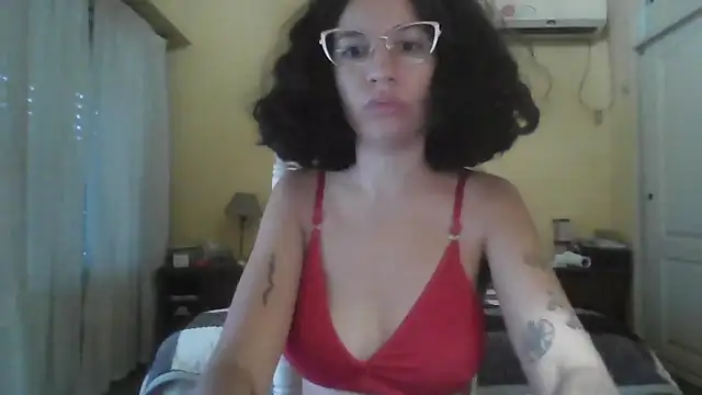 Snapshot of loliporomero chatting on January 17, 2026, 10:35 pm loliporomero online show from January 17, 2026, 10:35 pm