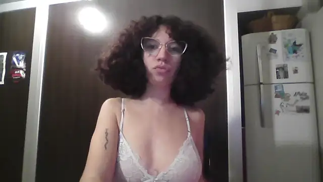 loliporomero online show from June 21, 2026, 2:25 am