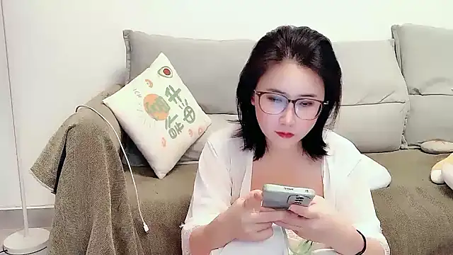 Rileyar1314 online show from December 14, 2025, 1:49 pm