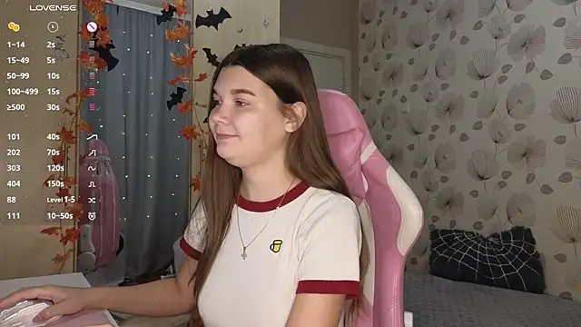  cute ice online show from October 17, 2025, 5:32 am