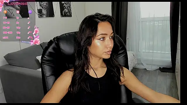 Lisa Shultz online show from September 9, 2025, 1:32 pm