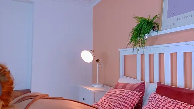 BelaMiller  online show from September 13, 2025, 11:43 am