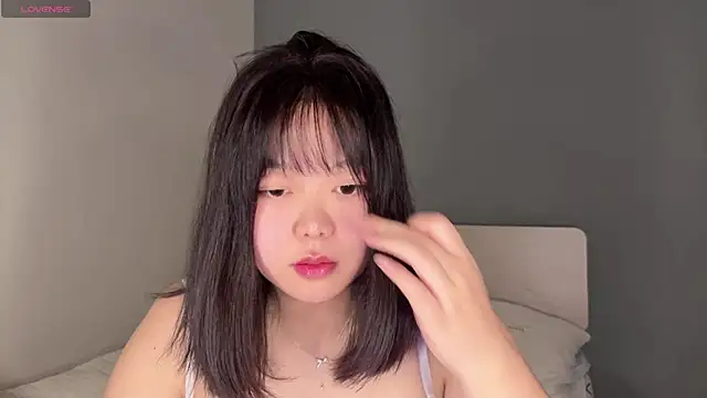 Kittenfishing online show from September 30, 2025, 5:56 am