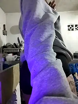 Snapshot of daniquintero03 chatting on October 11, 2025, 7:23 pm daniquintero03 online show from October 11, 2025, 7:23 pm