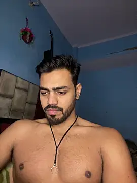 Snapshot of fireboyyyyy chatting on December 18, 2025, 12:17 am fireboyyyyy online show from December 18, 2025, 12:17 am